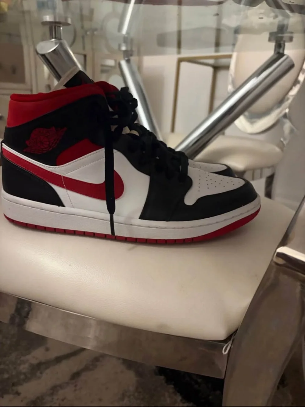 NEW !!! Men's High-Top Sneakers in White, Black & Red